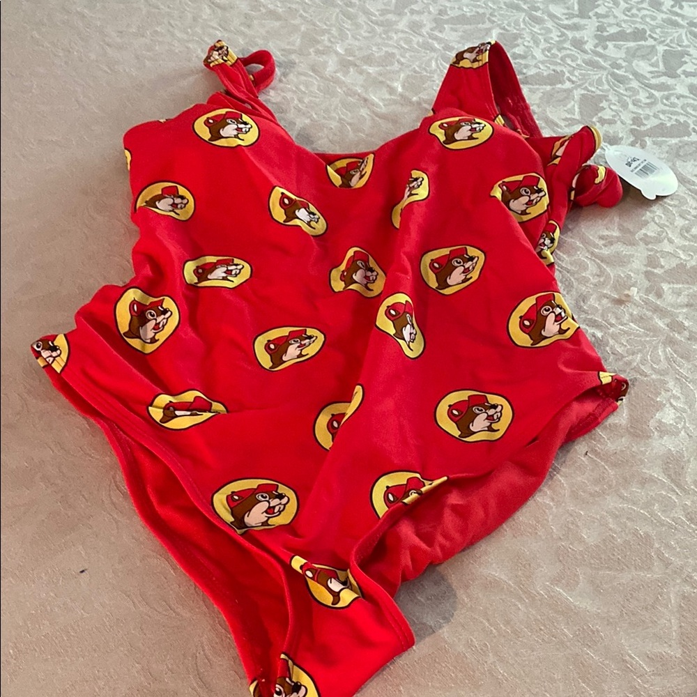 Red Women's Buc-ees One Piece Swimsuit Size Small Women